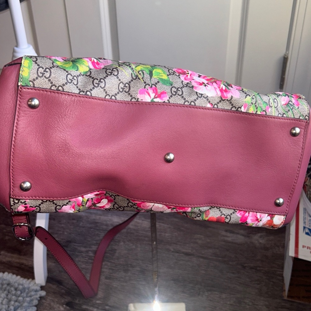 Gucci GG Blooms Tote - Picture 6 of 13